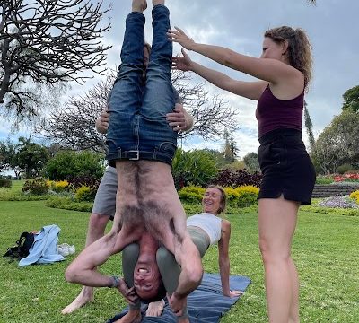 AcroYoga-Madeira-1-1.jpg