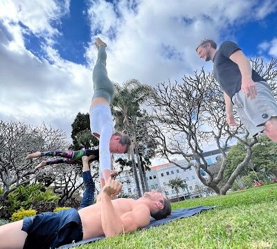 AcroYoga-Madeira-4-1.jpg