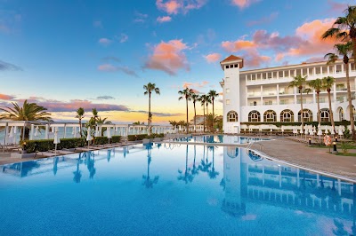 Hotel-Riu-Madeira-1-1.jpg